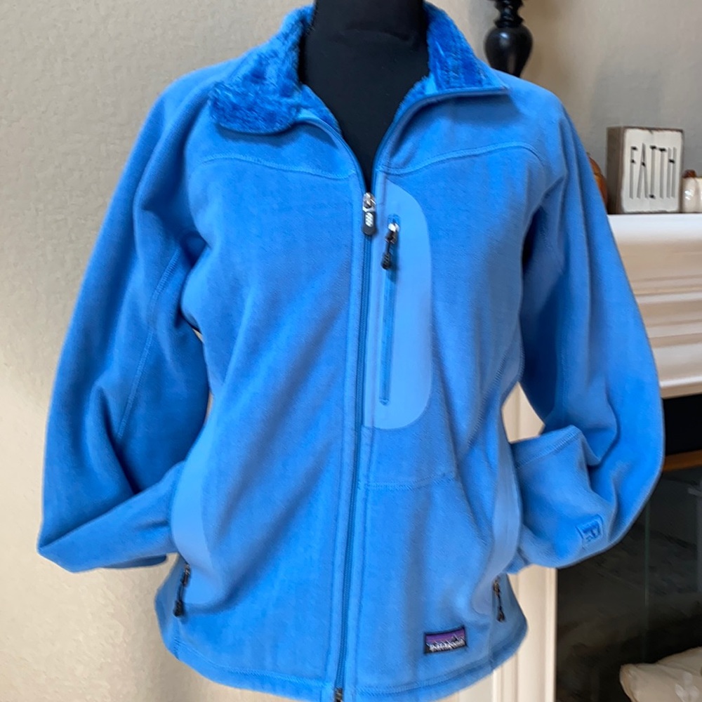 Patagonia R series, size medium, fleece jacket.